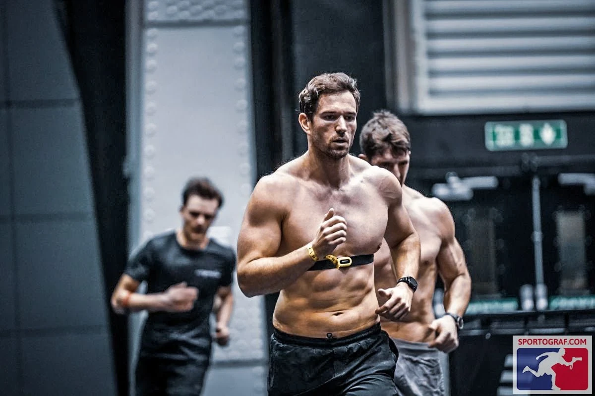 Hybrid Vs Concurrent Training 